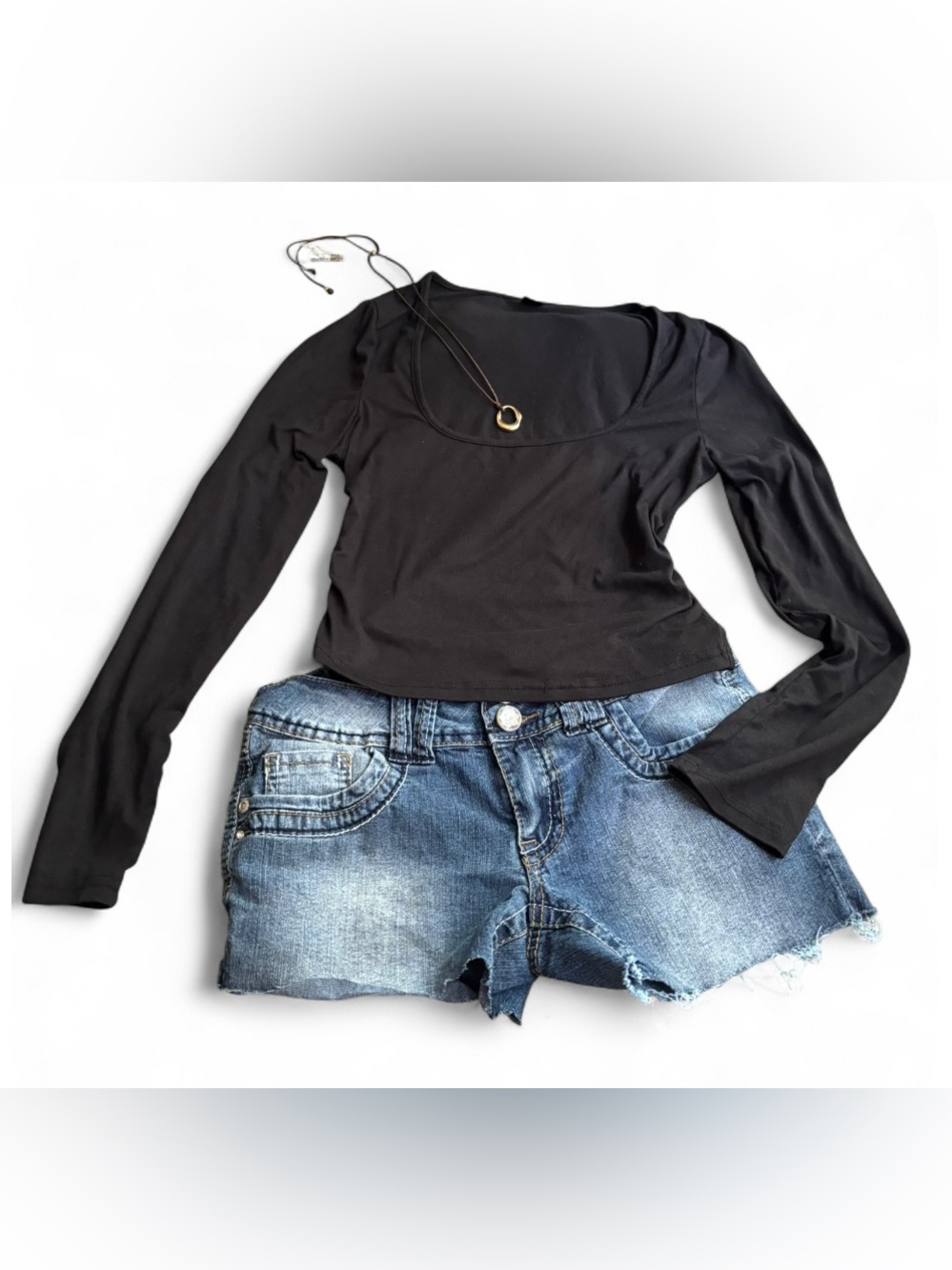 SHEIN Black Long-Sleeve Scoop Neck Tee